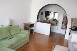 Dvosoban stan u centru ID#3779, Niš-Mediana, Appartement