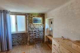 Dobrinj - adaptirana kamena kuća s pogledom na more, Dobrinj, Famiglia