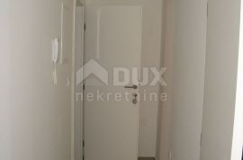 OTOK KRK, MALINSKA - Apartman 1S+DB u prizemlju, Malinska-Dubašnica, Appartement