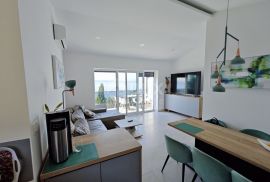 CRIKVENICA - Savršen penthouse na savršenoj lokaciji!, Crikvenica, Appartamento