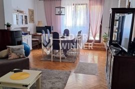Hitna prodaja Zemun Ćukovac dve kuće na placu ID#122481, Zemun, Ev