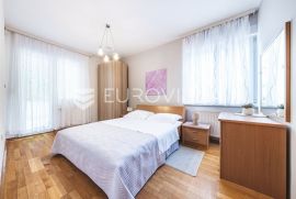 Zagreb, Nemetova, odličan četverosoban stan NKP 130,38 m2, Zagreb, Apartamento