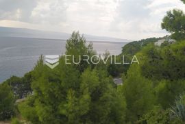 Omiš, Lokva Rogoznica, građevinsko zemljište s pogledom na more – 1743 m2, Omiš, Terreno