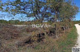 Građevinsko zemljište 1564 m2 – Vrsi *Pogled na Velebit* (ID-2162), Nin, Γη