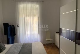 RIJEKA- prostrani stan sa odvojenim poslovnim prostorom, Rijeka, Flat