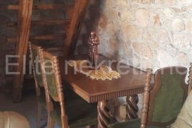 Drivenik - prodaja lijepe kamene kuće sa šarmom, Vinodolska Općina, بيت