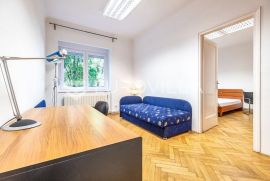 Zagreb, Britanac, trosoban stan u visokom prizemlju NKP 92 m2, Zagreb, Flat