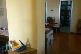 Centar - uredski prostor 107 m2, Rijeka, Commercial property