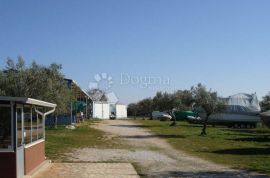 Suha marina u Istri - Uhodan posao (Prodaja), Commercial property