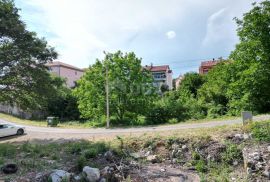 RIJEKA, SRDOČI- građevinsko zemljište 967m2 za stambenu zgradu–stanove/ apartmane/ obiteljsku kuću/ villu, Rijeka, Γη