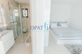 Opatija-Pobri luksuzna villa s bazenom 210 m2, Opatija - Okolica, Famiglia