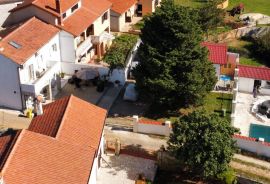 Lijepa kuća na prostranoj okućnici, Marčana,okolica, Istra, Marčana, Casa