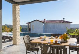 Lijepa novoizgrađena villa sa bazenom, Labin, okolica, Istra, Labin, Famiglia