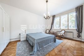 Zagreb, Donji Grad, prostran trosoban stan NKP 100 m2, Zagreb, Apartamento