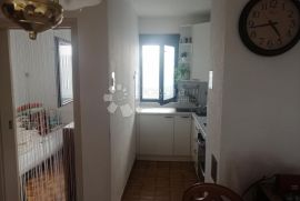 Donja Vežica - lijep stan na odličnoj lokaciji, Rijeka, Appartment