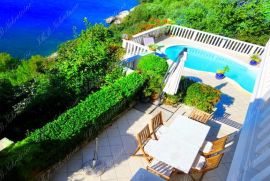 Villa s bazenom i ekskluzivnim pogledom na otvoreno more, Dubrovnik, House