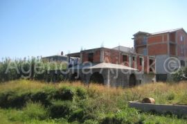 Split, Stobreč kuća u izgradnji 314 m2 - legalizirana!, Split - Okolica, Ev