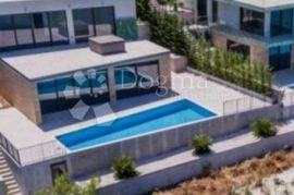 Prvi red do mora,moderna vila sa bazenom  II, Okrug, Kuća