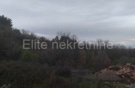 Kastav, Brestovice - prodaja građevinskog zemljišta, 1957m2, Kastav, Terreno