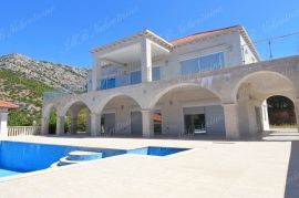 Luksuzna kamena villa 360 m2 s bazenom - Dubrovnik okolica, Dubrovnik, Дом