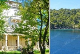 Villa/dvorac na Elafitima - Dubrovnik okolica, Dubrovnik, Дом