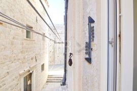 Atraktivan stan 95 m2 unutar zidina Staroga grada - Dubrovnik, Dubrovnik, Appartement