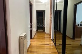 Zagreb, Maksimir, peterosoban stan s 2 terase i garažom, Maksimir, Flat