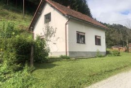 Kuća s potencijalom, Moravice, Vrbovsko, Haus