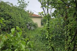 Veliko zemljište u Rogoznici sa kućom, Rogoznica, Terreno