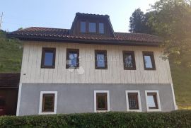 Autohtona kuća u G. Kotaru, snižena cijena. PRILIKA, Vrbovsko, Kuća