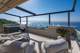 Split, Podstrana, elegantna vila s panoramskim pogledom na more i bazenom, Podstrana, Maison