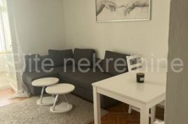 Gornja Vežica - prodaja stana, 45 m2, lođa!, Rijeka, Appartamento