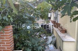 Donja Drenova - prodaja kuće 47,09 m2, vrt!, Rijeka, Σπίτι