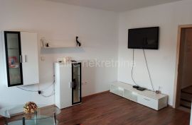 Viškovo - prodaja stana, 60 m2, parking!, Viškovo, Appartment