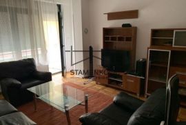 Prodaje se lep jednoiposoban stan u samom centru ID#6060, Novi Sad - grad, Flat