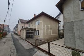 Dvospratna kuća Stup Nedžarići Prodaja 156m2, Ilidža, Kuća