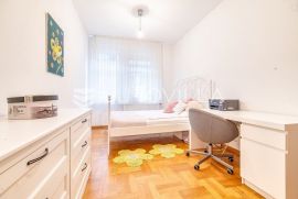 Zagreb, Sveti Duh, funkcionalan dvosoban stan + VPM, NKP 60,68m2, Zagreb, Appartement