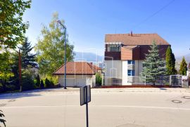Duplek kuća sa po tri etaže i garažama prodaja Breka Centar, Sarajevo Centar, Maison