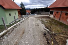 Zemljište za izgradnju vikend objekta u sklopu vikend naselja Kneževo, Kneževo, Terrain