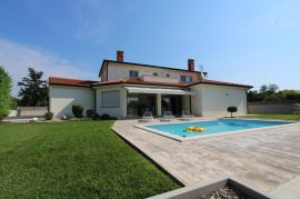Predivna kuća za odmor na traženoj lokaciji, Poreč, Istra, Poreč, Famiglia