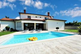 Predivna kuća za odmor na traženoj lokaciji, Poreč, Istra, Poreč, Casa