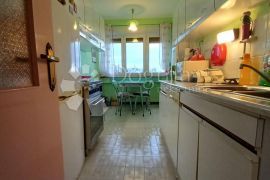 Belveder, trosoban stan na dobroj lokaciji, Rijeka, Stan
