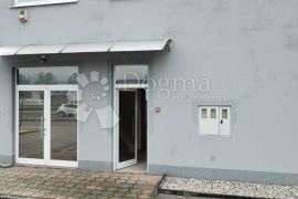 Atraktivan poslovni prostor, Jastrebarsko, Commercial property