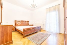 Zagreb, Mlinovi, četverosoban stan u mirnoj i urednoj zgradi, Zagreb, Wohnung