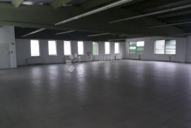 Poslovni prostor za najam,600m²,Osijek,Ind.zona, Osijek, Propriedade comercial