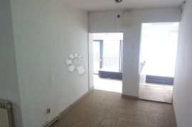 Poslovni prostor, ulični lokal, Maksimirska, 70 m2, Maksimir, Εμπορικά ακίνητα