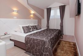 Manji obiteljski hotel na Korčuli !, Vela Luka, العقارات التجارية