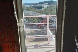 JEZERA ČETIRI APARTMANA KAT - PODKROVLJE ROHBAU, Tisno, Διαμέρισμα