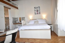 Prilika za investiciju u samom centru, Rijeka, Apartamento