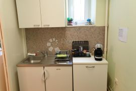 Peterosobni stan za najam na Trgu žrtava fašizma, Gornji Grad - Medveščak, Appartment